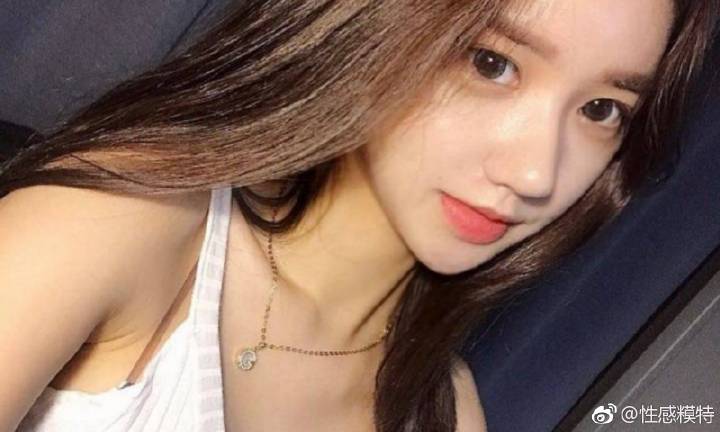 黄仁勋：人工智能的下个浪潮是“物理AI”